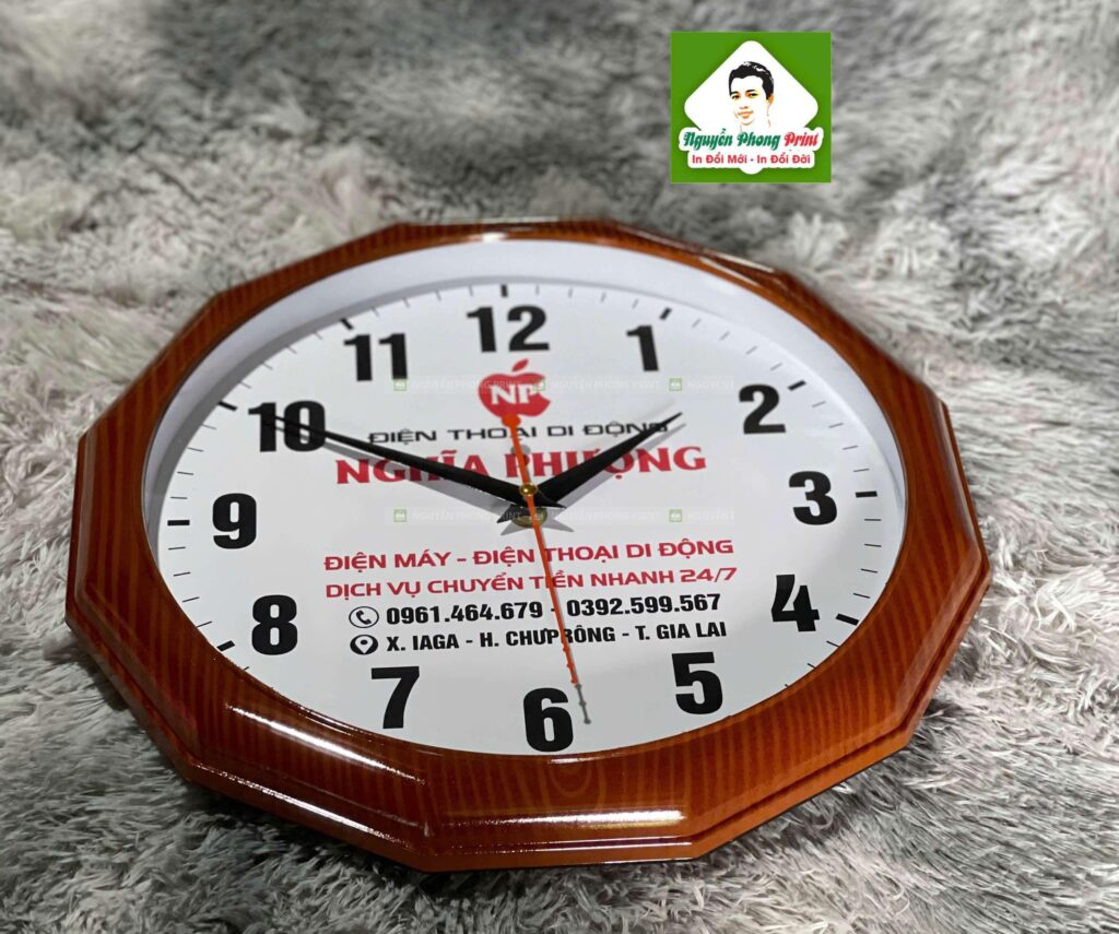 đồng hồ treo tường in logo tại Gia Lai