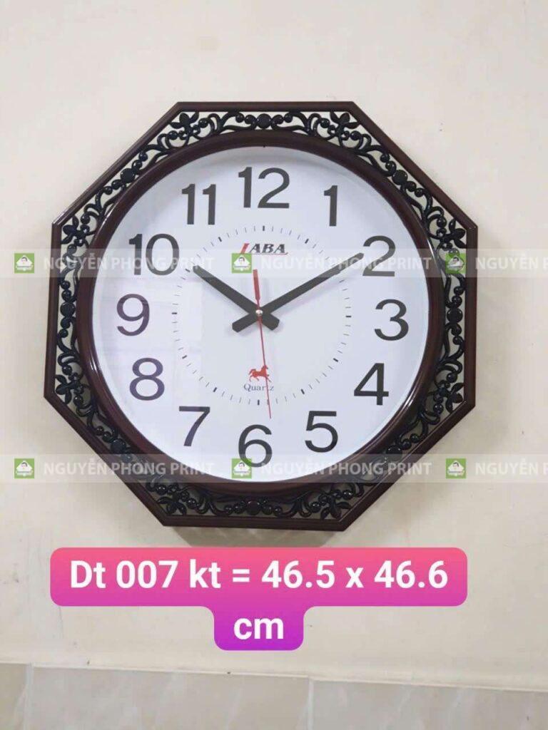 Mẫu đồng hồ treo tường Pleiku đẹp