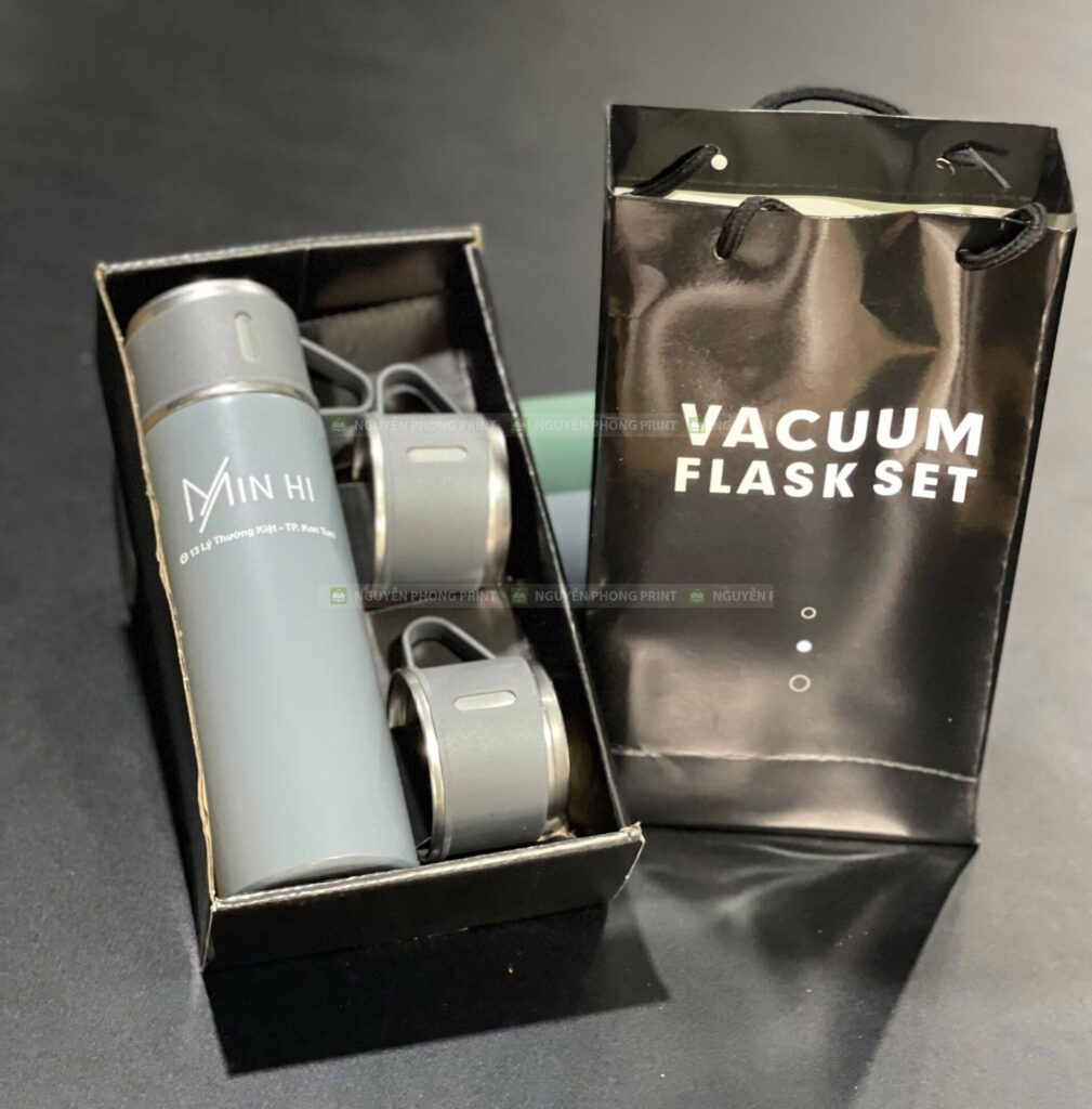 Mẫu bình giữ nhiệt in logo