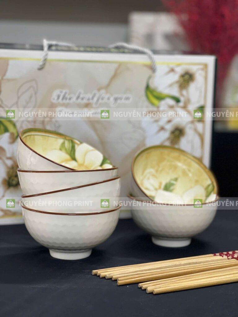 in chén bát ăn cơm quà tặng