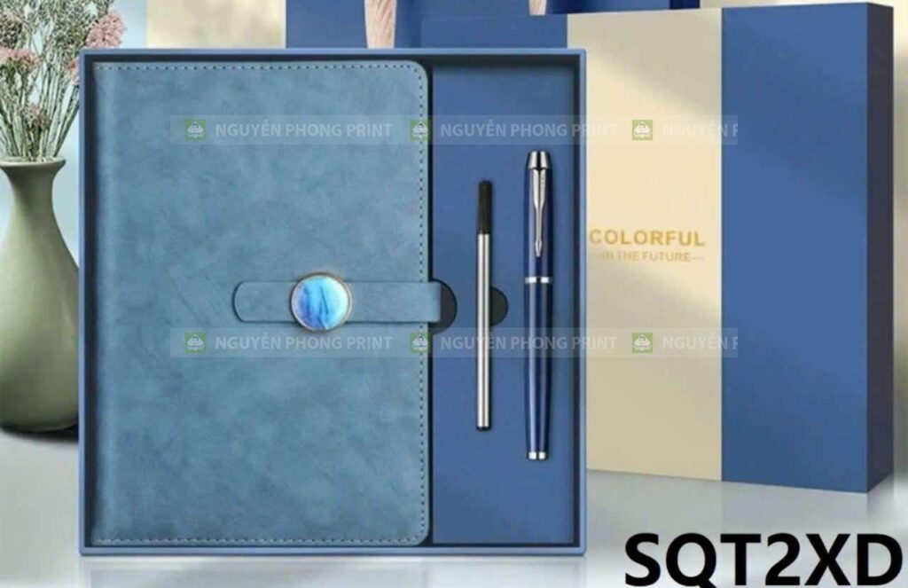 Quà tặng sổ da cao cấp kèm bút ký cao cấp tại Pleiku