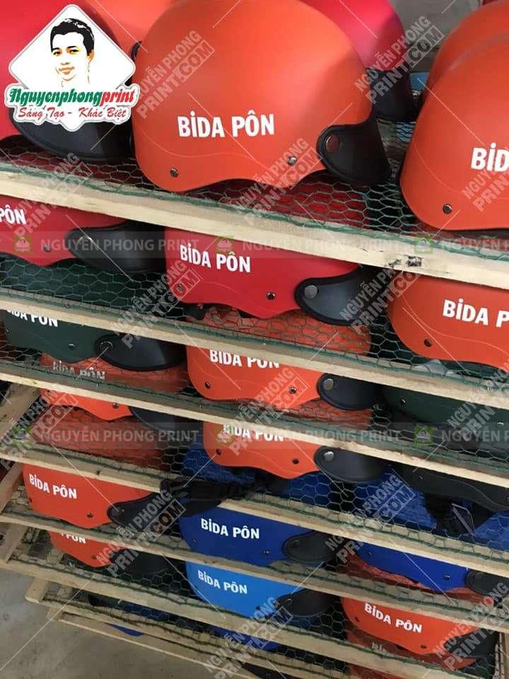 xưởng sản xuất mũ bảo hiểm