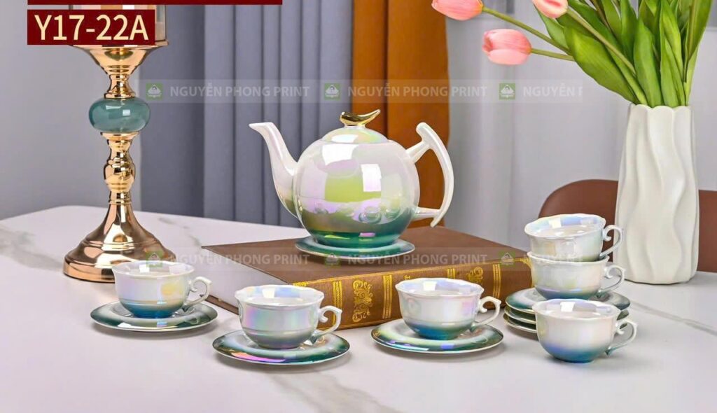 đặt in bình chén trà cao cấp làm quà tặng khách hàng Vip