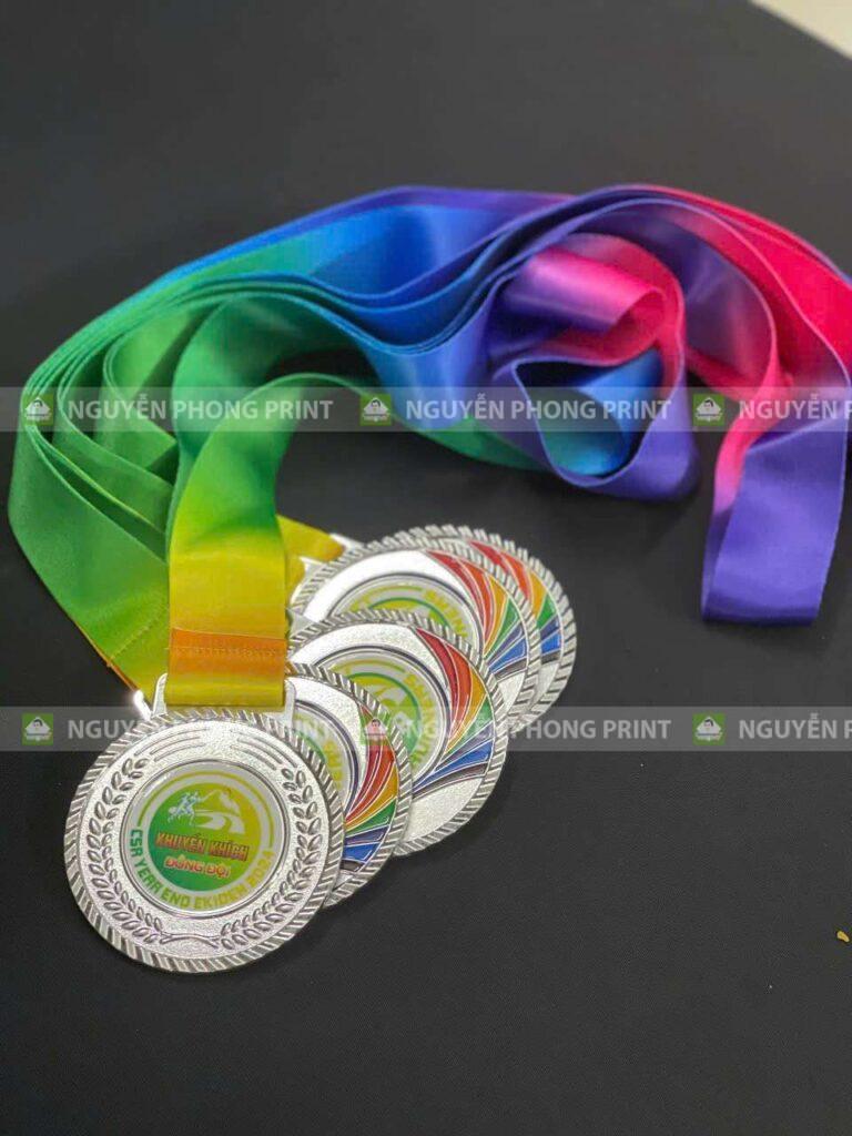 Làm huy chương kỷ niệm chương - Quà tặng lưu niệm