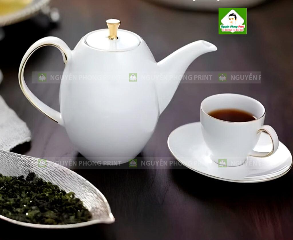 Mẫu ấm chén trà gốm sứ Minh Long làm quà tặng được yêu thích