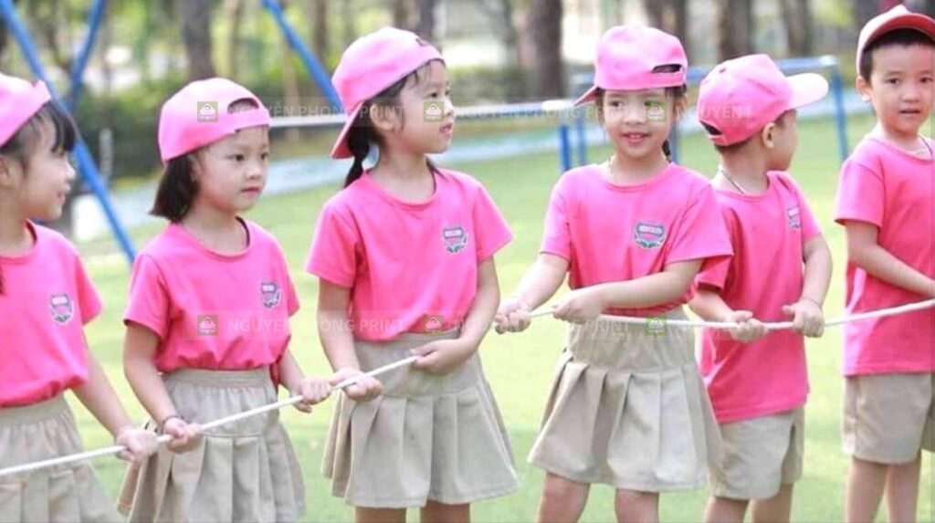 May combo đồng phục mầm non tại Kon Tum