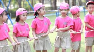 May combo đồng phục mầm non tại Kon Tum
