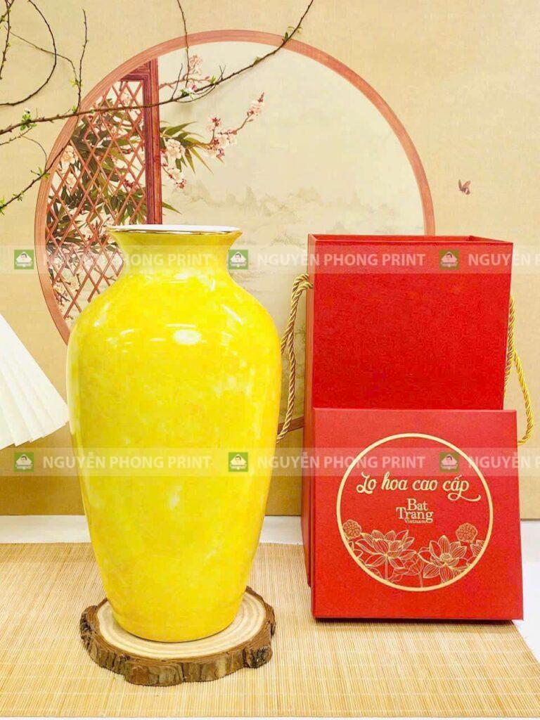 Những ai nên chọn lọ hoa sứ làm quà tặng?