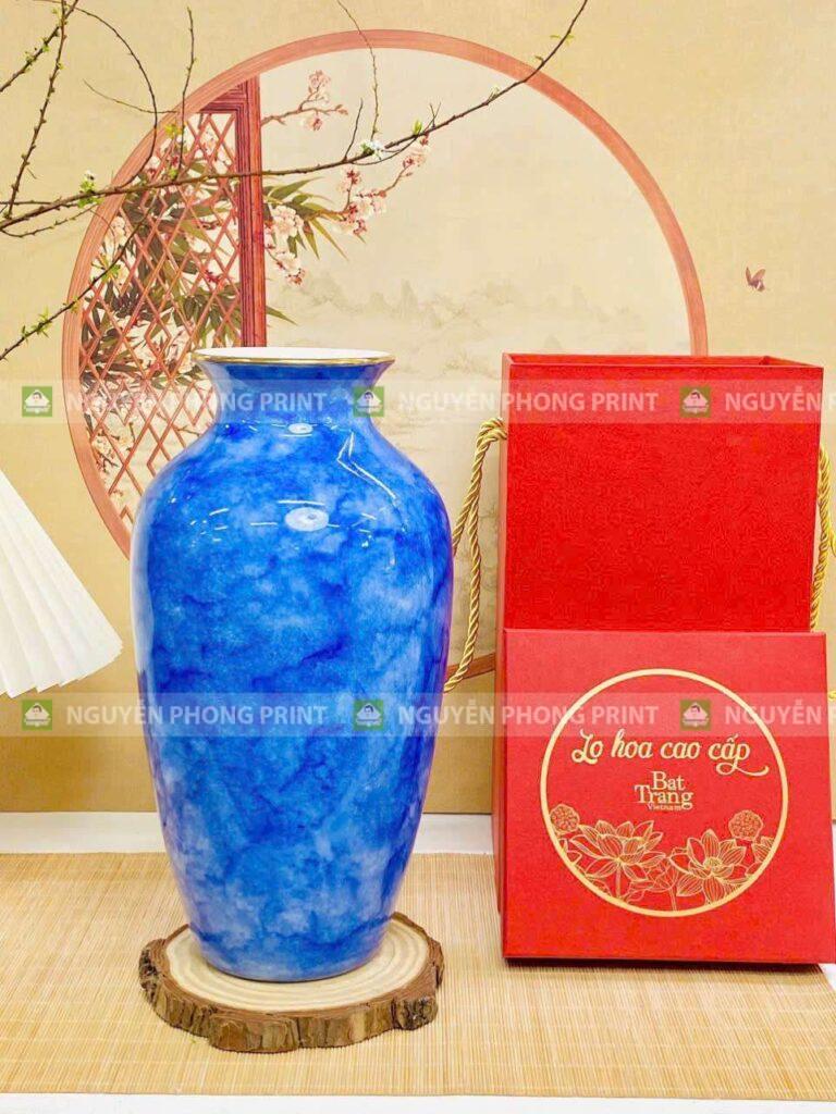 Vì sao nên chọn bình hoa sứ cao cấp làm quà tặng?