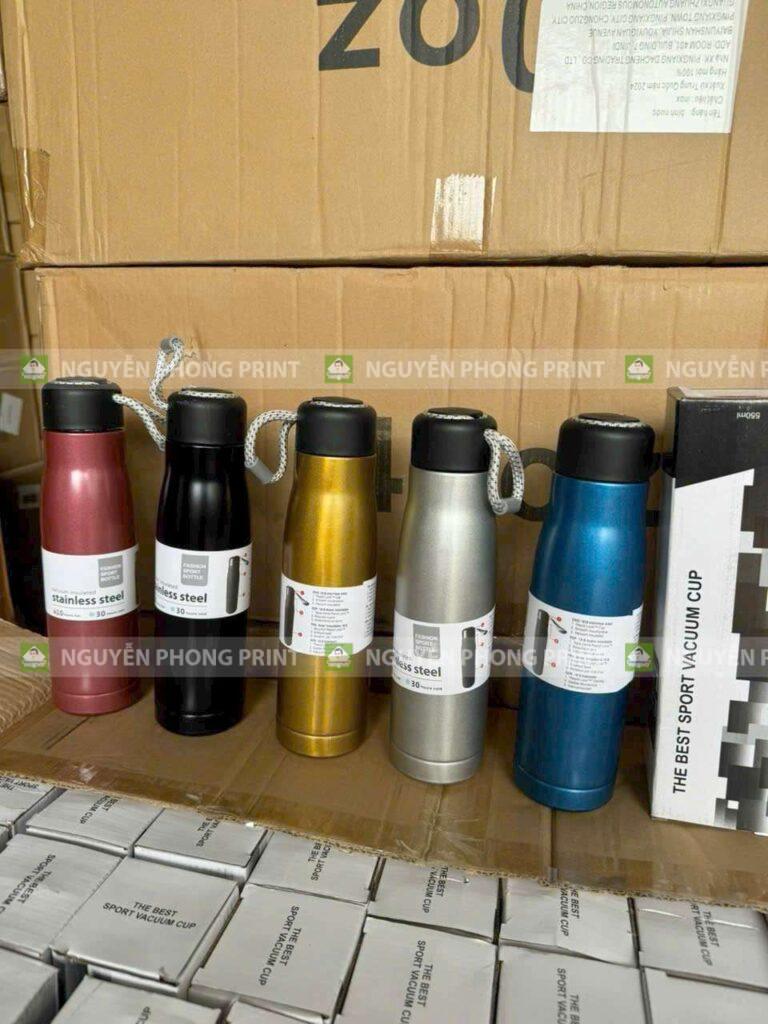Vì sao nên chuẩn bị quà tặng doanh nghiệp 20/10 cho khách hàng - đối tác?