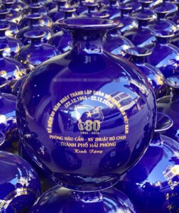 Khám Phá 10 Mẫu Bình Hoa Sứ Cao Cấp Quà Tặng Phường Bình Định