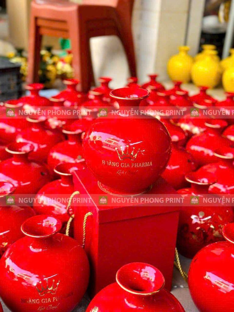 10 Mẫu Bình Hoa Sứ Cao Cấp Quà Tặng Phường Bình Định được ưa chuộng.