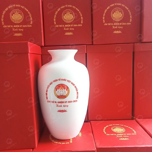 Lọ hoa sứ cao cấp quà tặng tại Gia Lai – Sự lựa chọn tinh tế và ý nghĩa cho mọi dịp